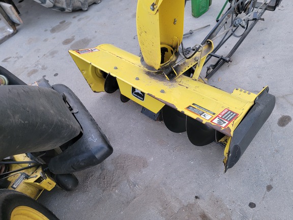 2002 John Deere GT235 Garden Tractor