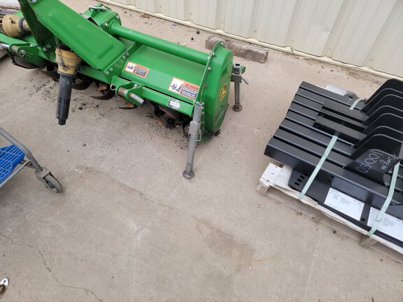 2016 John Deere 655 Tiller