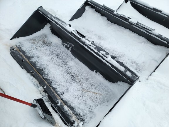 2024 John Deere AT322310 Misc