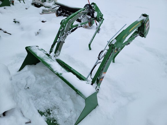 2024 John Deere 120R Loader