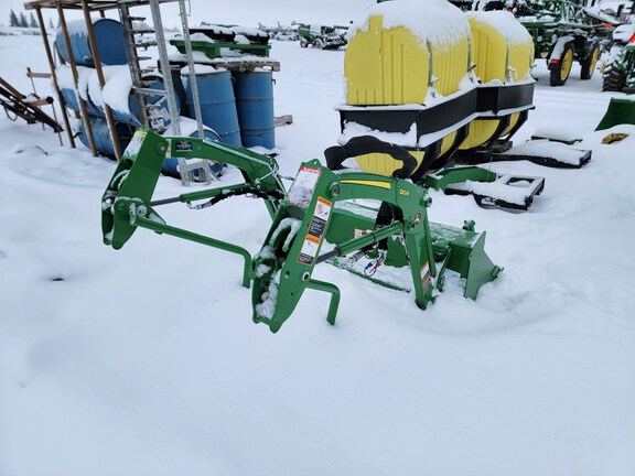 2024 John Deere 120R Loader