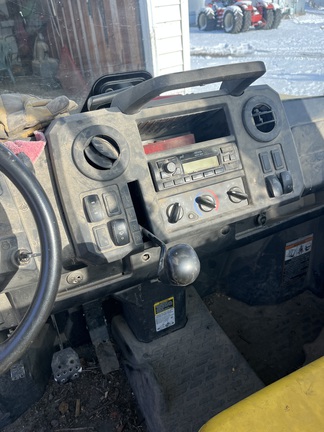 2019 John Deere XUV 835M ATV