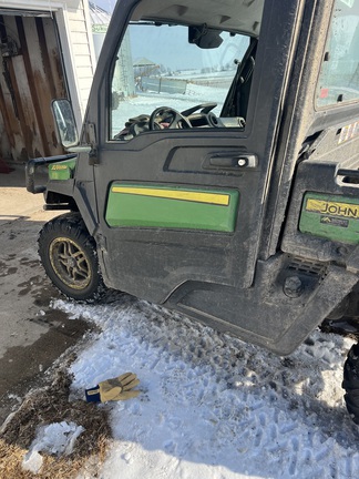 2019 John Deere XUV 835M ATV