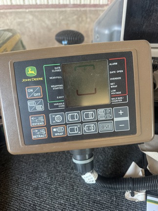 2023 John Deere 560M Baler/Round