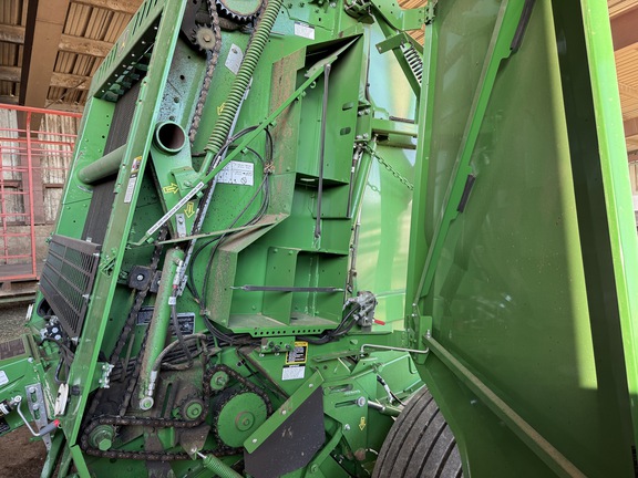 2023 John Deere 560M Baler/Round