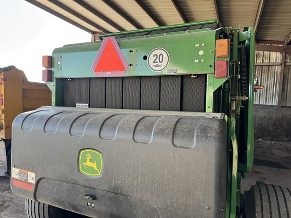 2023 John Deere 560M Baler/Round