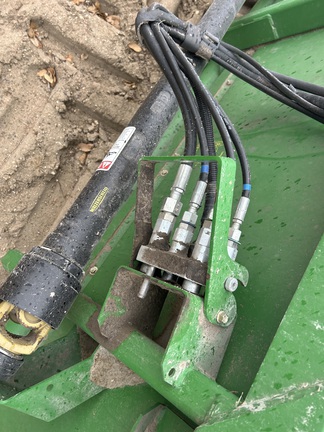 2009 John Deere 635F Header Combine