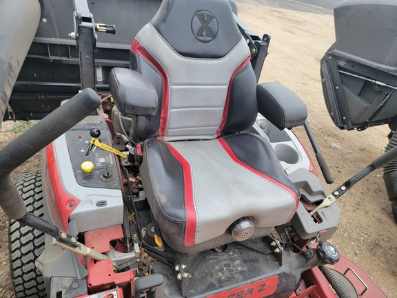 2025 Exmark lrx820aka606q1 Mower/Zero Turn