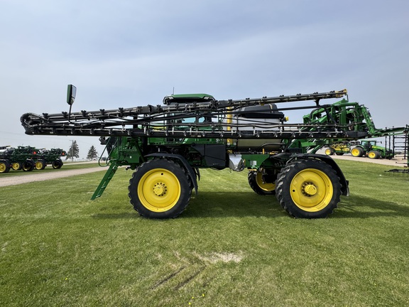 2023 John Deere 412R Sprayer/High Clearance