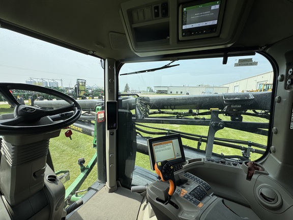 2023 John Deere 412R Sprayer/High Clearance