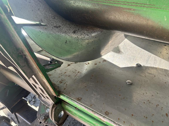 2009 John Deere 608C StalkMaster Header Corn Head