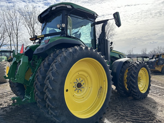 2025 John Deere 8R 370 Tractor