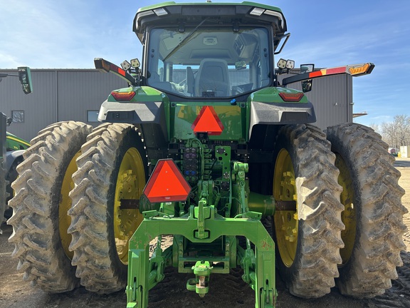 2025 John Deere 8R 370 Tractor