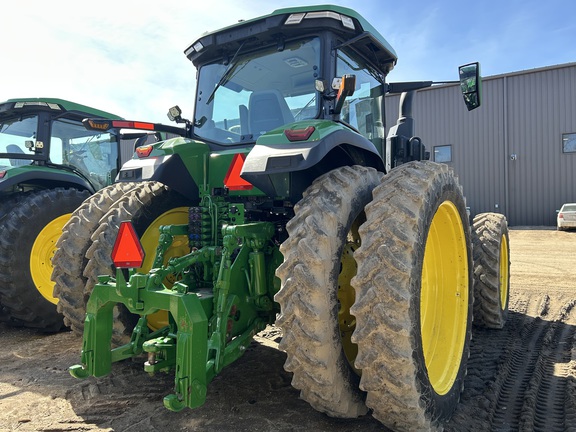 2025 John Deere 8R 370 Tractor