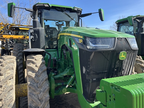 2025 John Deere 8R 370 Tractor