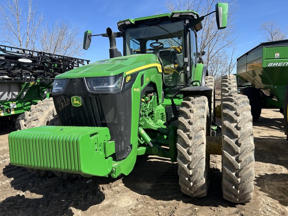 2025 John Deere 8R 370 Tractor