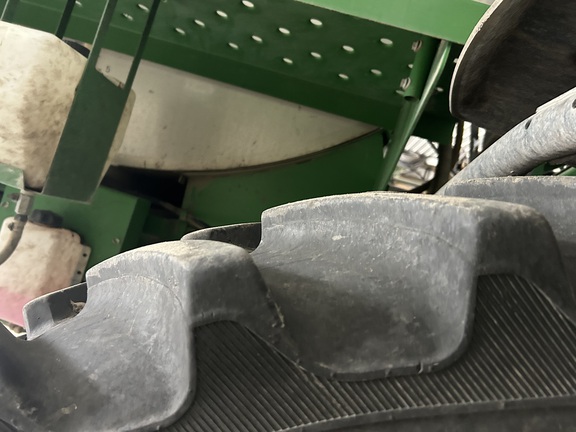 2011 John Deere 4930 Sprayer/High Clearance