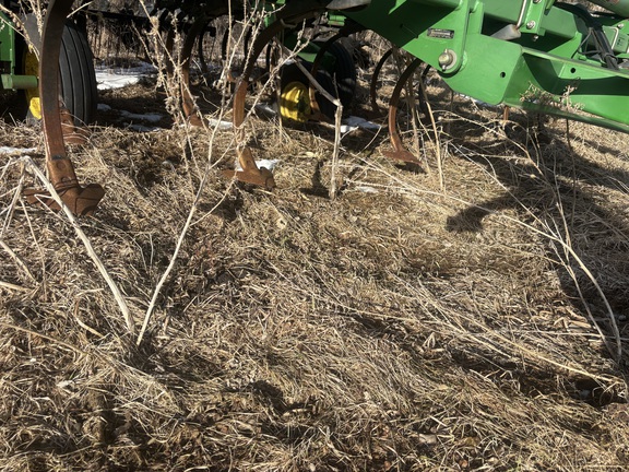 2006 John Deere 2210 Field Cultivator