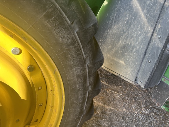 2014 John Deere 7230R Tractor