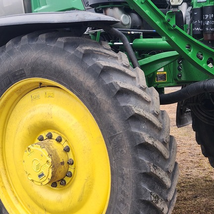 2023 John Deere 612R Sprayer/High Clearance