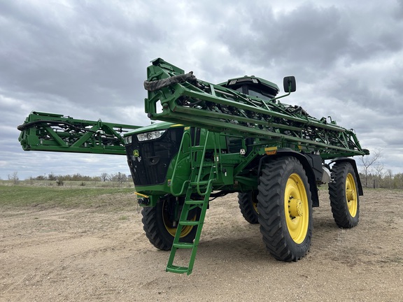 2023 John Deere 612R Sprayer/High Clearance