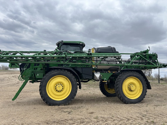 2023 John Deere 612R Sprayer/High Clearance