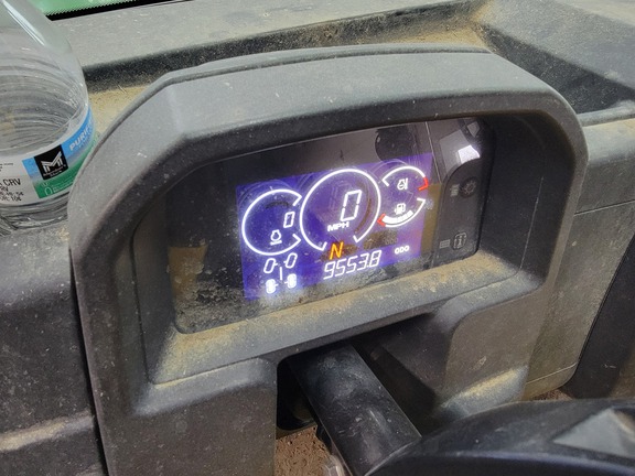 2022 John Deere XUV 835M ATV