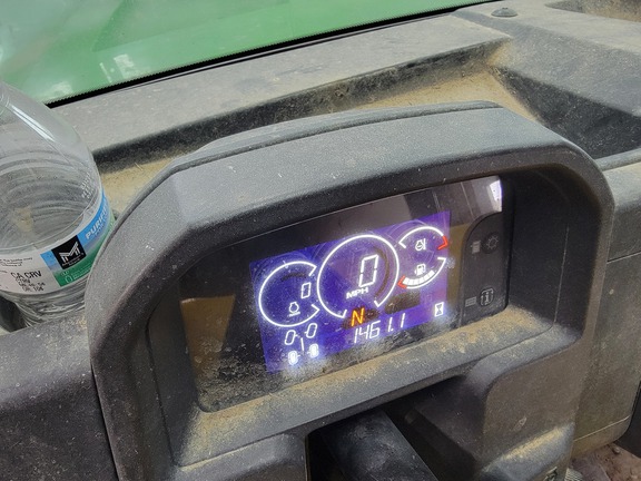 2022 John Deere XUV 835M ATV