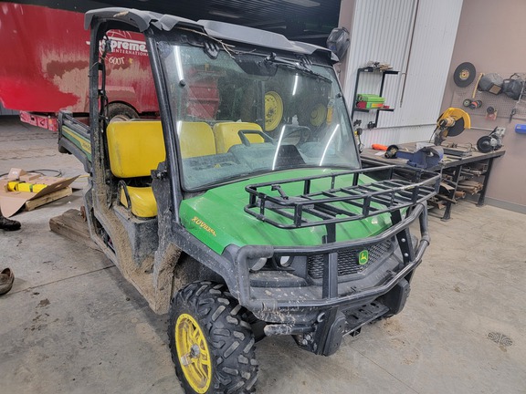 2022 John Deere XUV 835M ATV