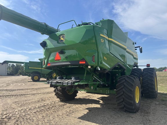 2025 John Deere S7 800 Combine