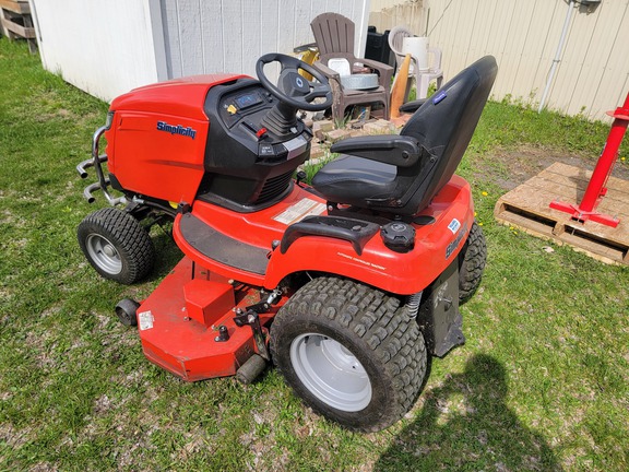 Simplicity Prestige 27 BS Garden Tractor