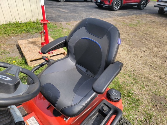 Simplicity Prestige 27 BS Garden Tractor