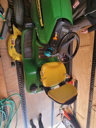 2008 John Deere X320 Garden Tractor