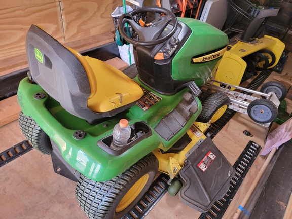 2008 John Deere X320 Garden Tractor