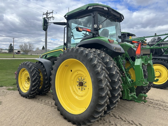 2025 John Deere 8R 370 Tractor