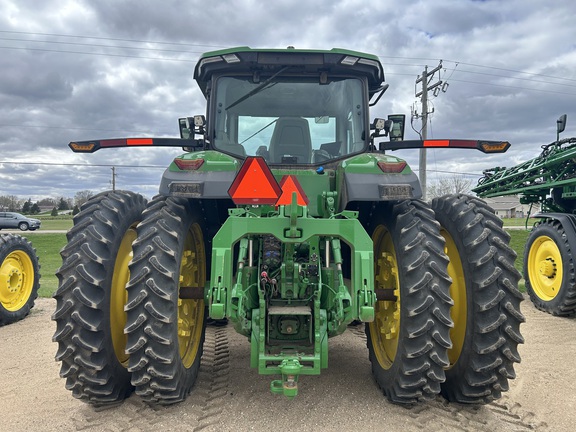 2025 John Deere 8R 370 Tractor