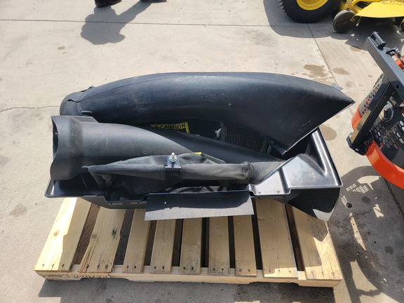 2018 Kubota Z121S Mower/Zero Turn