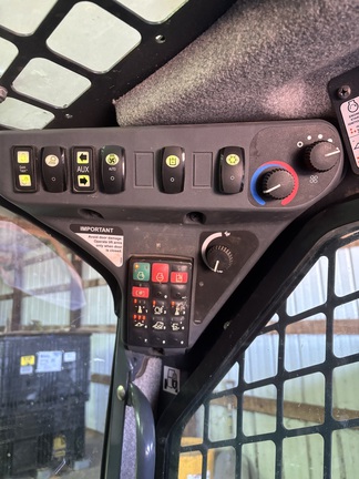2021 John Deere 325G Compact Track Loader