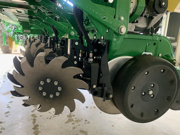 2024 John Deere 1775NT Planter
