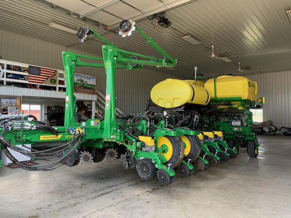 2024 John Deere 1775NT Planter