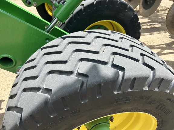 2024 John Deere 2730 Disk Ripper