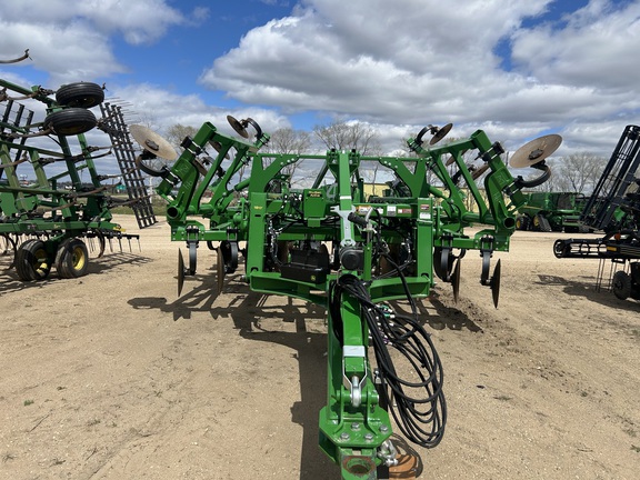 2024 John Deere 2730 Disk Ripper
