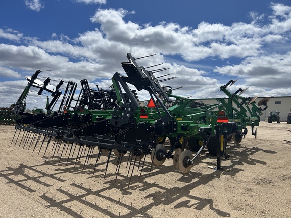 2024 John Deere 2730 Disk Ripper