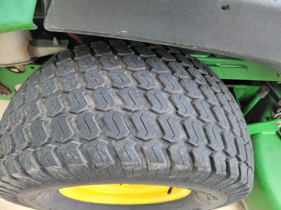2011 John Deere 997 Mower/Zero Turn