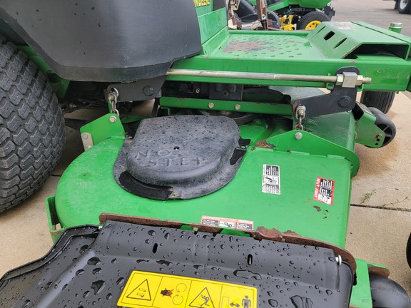 2011 John Deere 997 Mower/Zero Turn