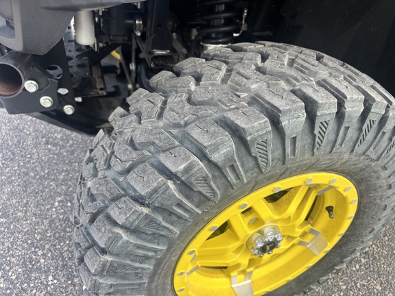 2024 John Deere XUV 835M ATV