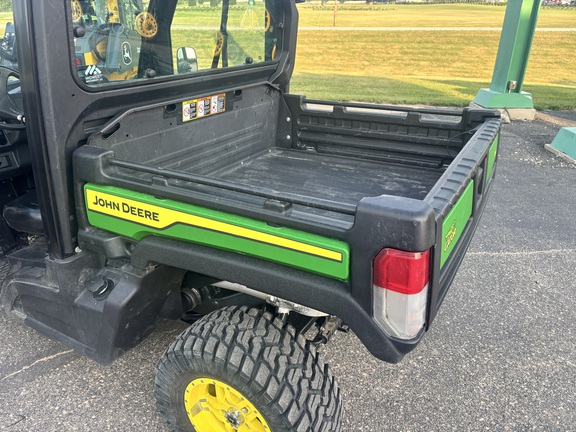2024 John Deere XUV 835M ATV