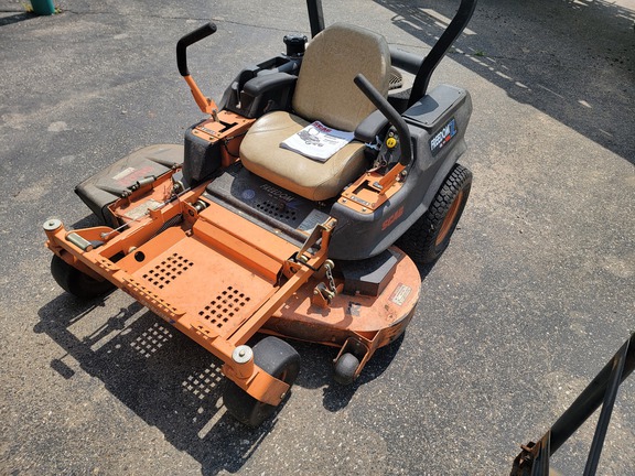 Scag STC52V-24FX Mower/Zero Turn