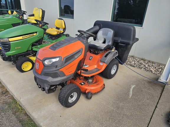 2024 Husqvarna TS 142 Garden Tractor