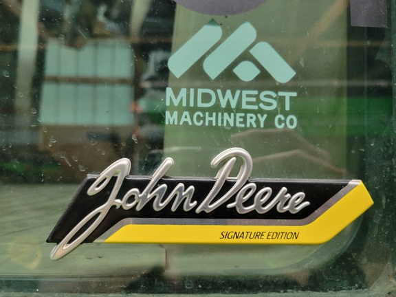 2025 John Deere 9RX 640 Tractor Rubber Track